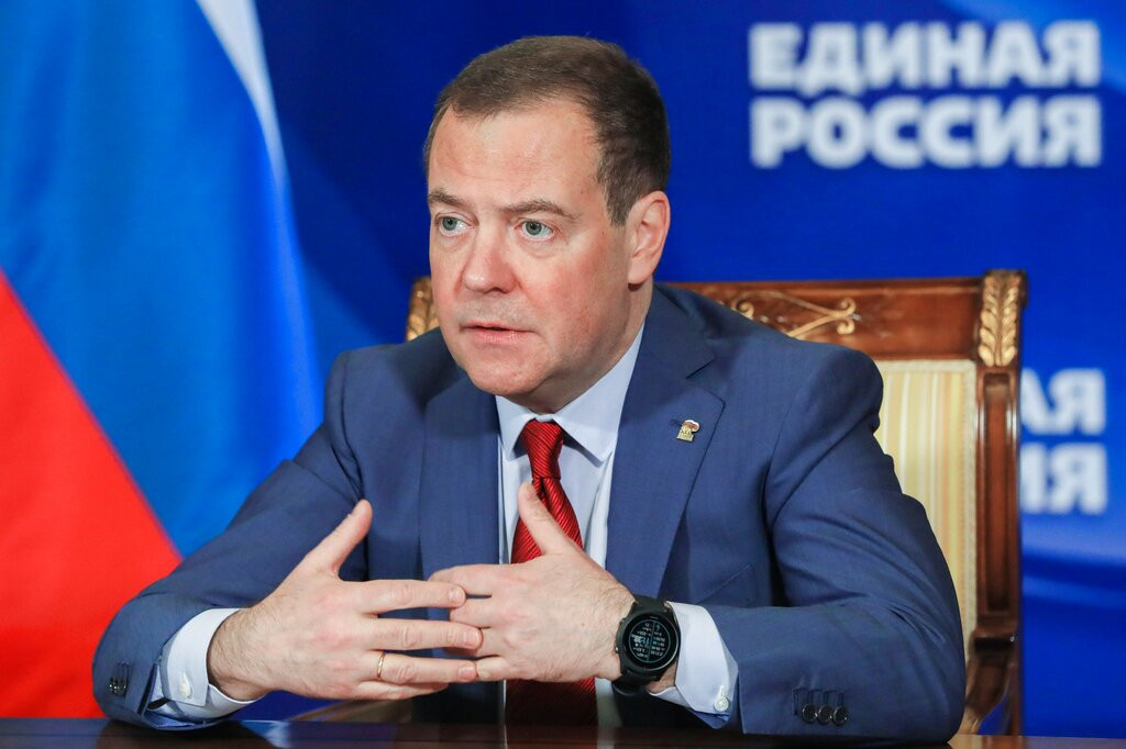 Medvedev poslao jasnu poruku: Rusija vraća svoje teritorije i to će nastaviti da radi
