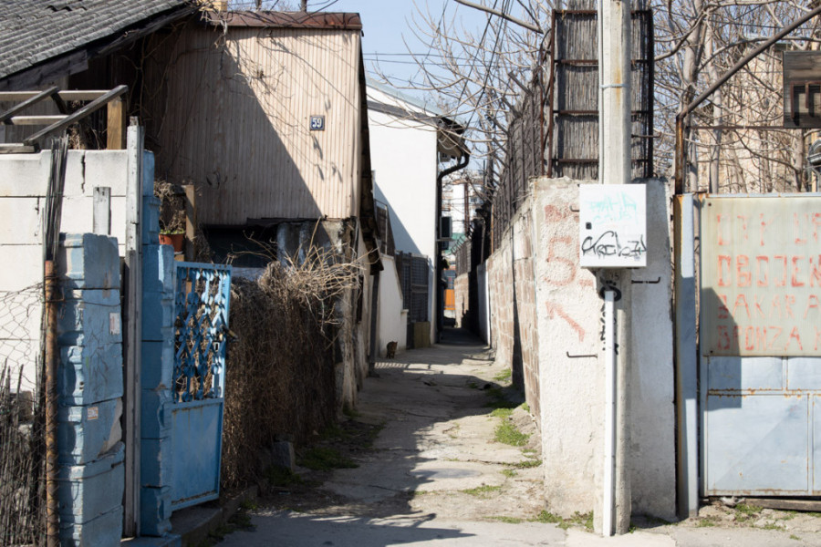 U ovoj ulici u centru Beograda nastale su prve udžerice, a za sve je kriva jedna žena! U 18 kvadrata živela je šestočlana porodica!