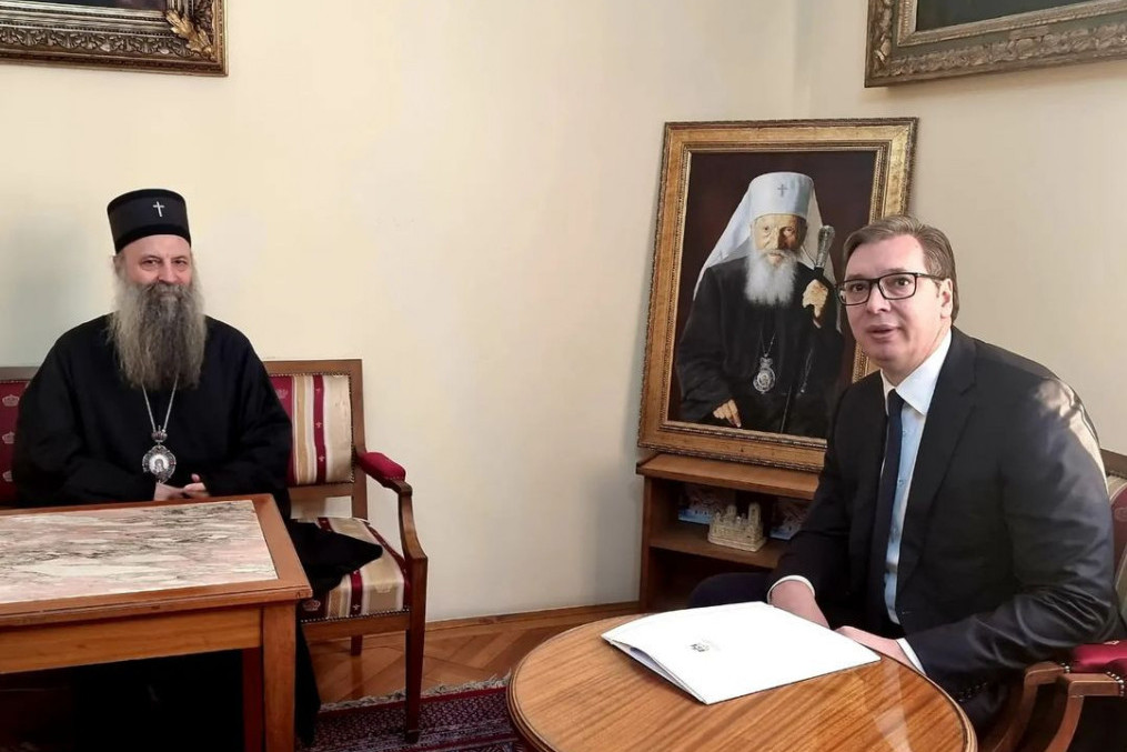 (UŽIVO) Predsednik Vučić sa patrijarhom Porfirijem i episkopima SPC: Ovo u životu nisam video, ni sanjao...