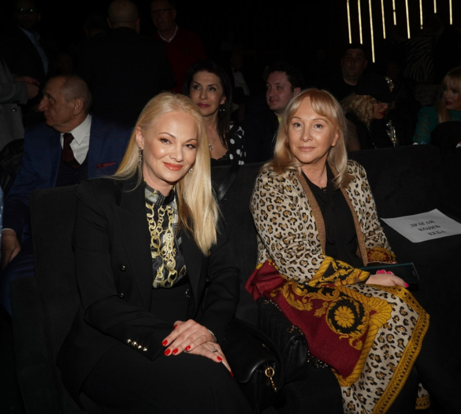 Ilda Šaulić se prisetila Šabana u značajnom trenutku za njenu karijeru: Nadam se da me gleda sada i da je ponosan (VIDEO)