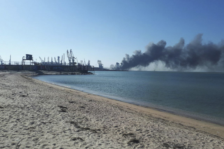 Ukrajinci tvrde da su uništili "Orsk": Pojavio se snimak iz Berdjanska, čeka se odgovor Rusije (FOTO/VIDEO)