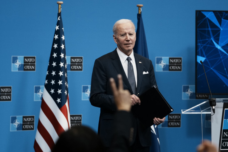 Spaseno 50 civila - Ukrajinci ih držali u Azovstalju: Rusija predala 41 zarobljenika, SB UN jednoglasno o Ukrajini (FOTO/VIDEO)