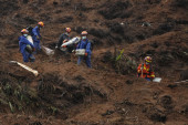 Pronađeni ljudski ostaci na mestu avionske nesreće u Kini: Evo šta se zna do sada - postoje dve glavne teorije (VIDEO)