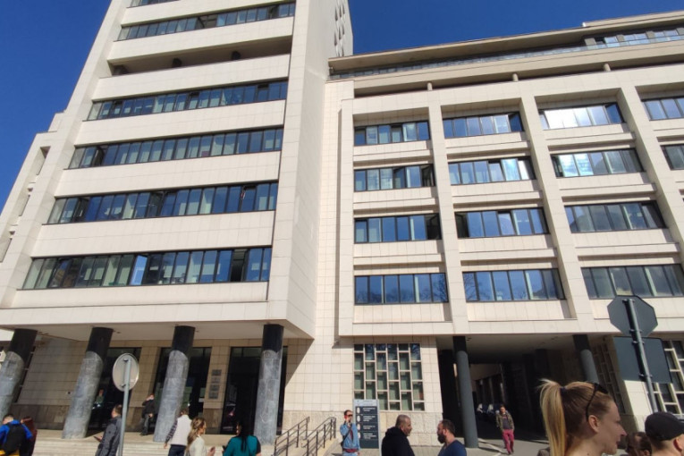 Lažna dojava o bombama u sudu u Katanićevoj!