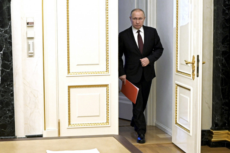 Putin potpisao Zakon: Krivična odgovornost za širenje lažnih vesti o državnim organima u inostranstvu