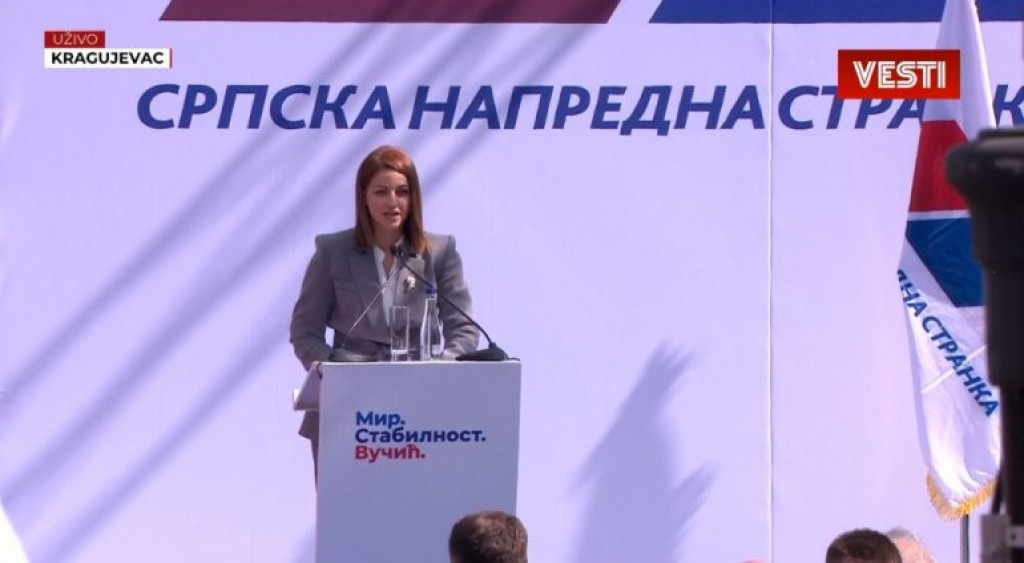 "Nema mržnje kod ljudi koji podržavaju dela": Vučić poslao snažnu poruku sa predizbornog skupa u Kragujevcu!