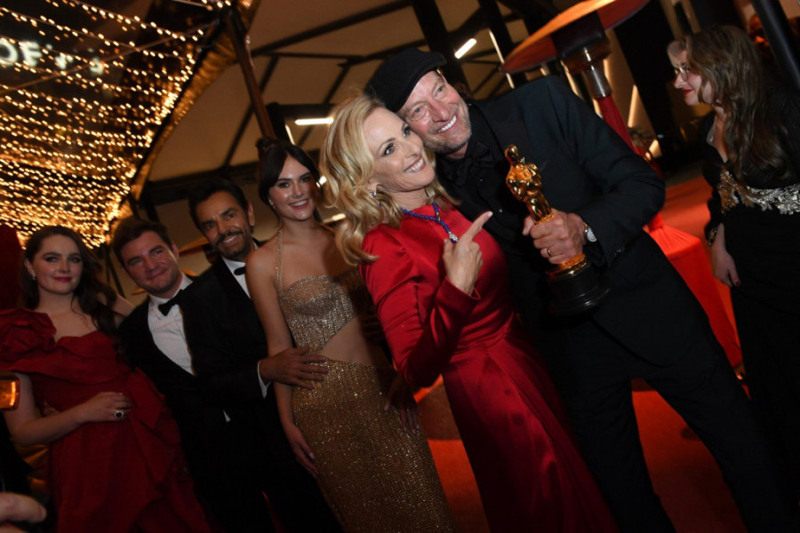 Ja sam gluvonem čovek i srećan sam: Potresna životna priča oskarovca Troja Kotsura