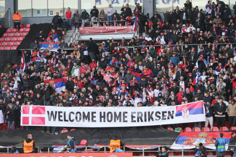 Srbi oduševili Dance i trijumfovali na terenu solidarnosti: Transparent namenjen Eriksenu obilazi Evropu (FOTO)