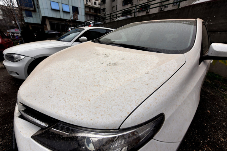 Stiže nam prljava kiša: Žuti prozori, automobili, a i vazduh će biti zamućen