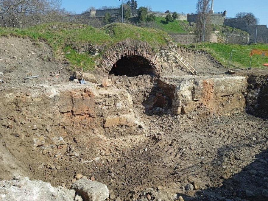 Otkriveno šta kriju bedemi Beogradske tvrđave: Gradili Linijski park, pa naišli na zatrpano parče istorije (FOTO)