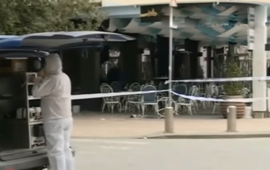 Braći Šaković presuđeno na identičan način: Ubica sa kačketom i torbicom zapucao u punom restoranu! "Opustili" se neposredno pre ubistva