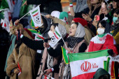 Rigidna odluka: Iranci ponovo ženama zabranili da idu na stadion!