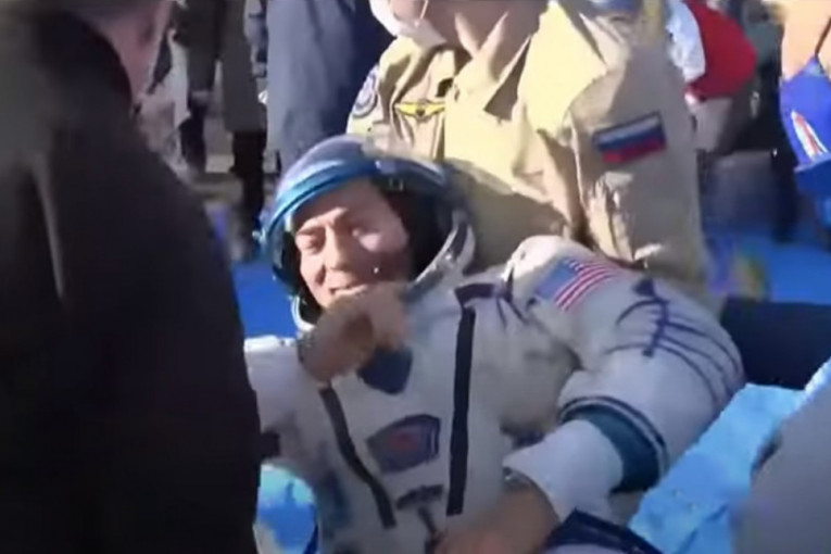 Tamo negde gde Rusija i SAD sarađuju baš kako treba: Astronauti oborili rekord i sleteli na Zemlju (VIDEO)