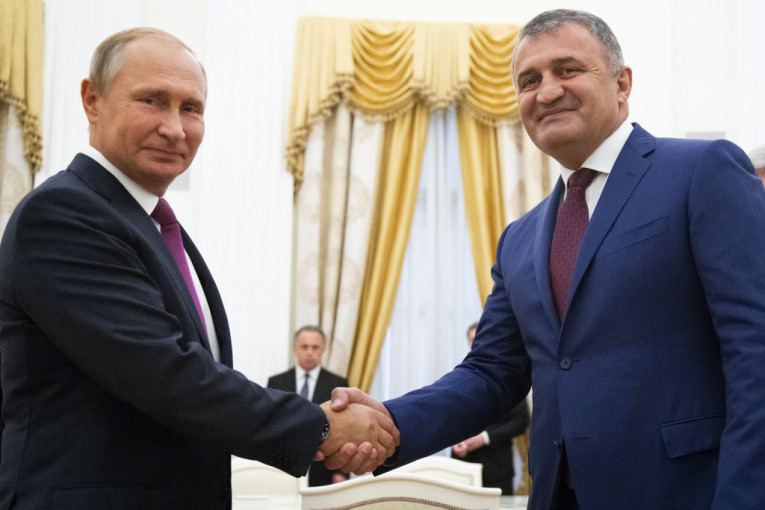 Priprema referenduma za pripajanje Rusiji biće gotova za dva meseca: Južna Osetija počela da radi na kampanji
