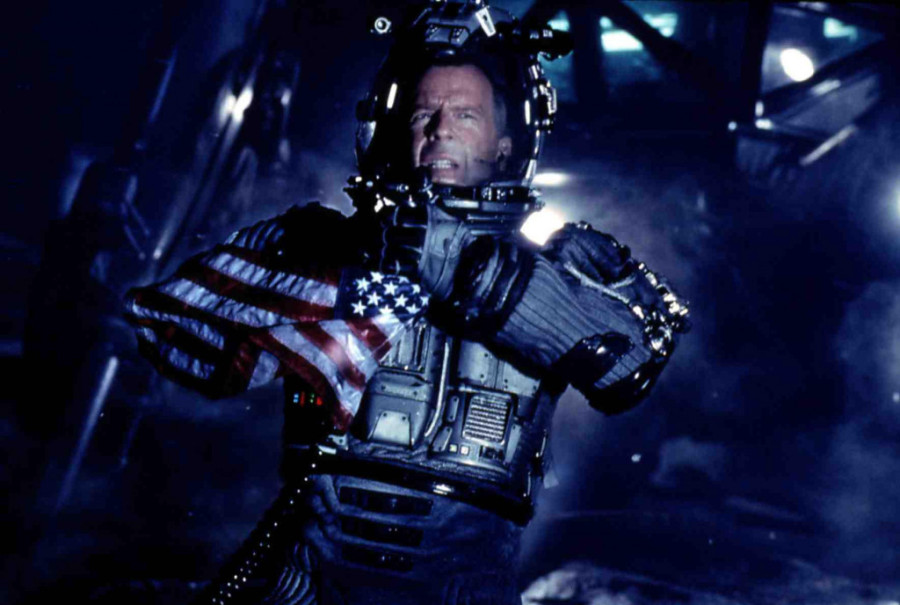 Ben Aflek otkrio šokantan detalj sa snimanja čuvenog filma: Da nije bilo kante za đubre ne bi izdržao (FOTO/VIDEO)