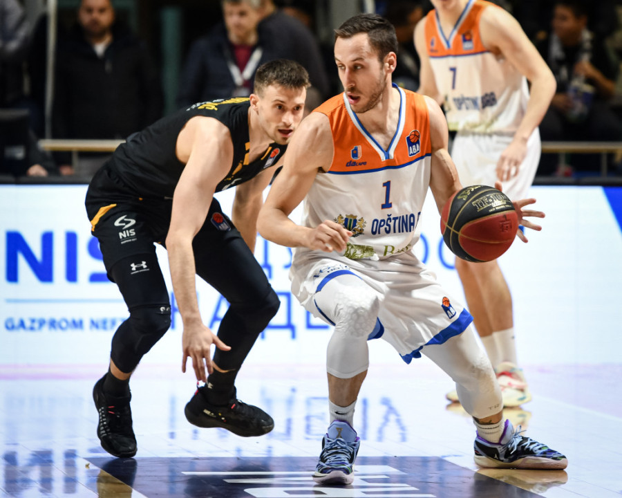 Ledej vratio Valjak na pobednički put! Partizan samo na trenutak ugrozio siguran trijumf protiv Mornara!