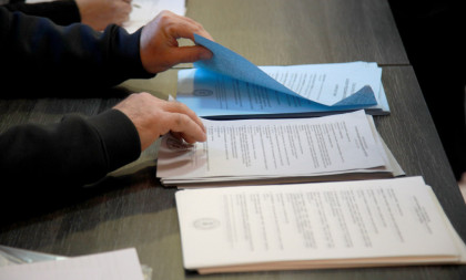 GIK usvojio Odluku o broju i izgledu glasačkih listića: Štampanje počinje sutra u 20 sati