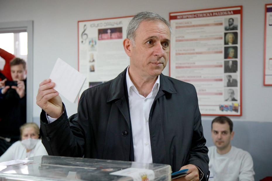 Novo ludilo opozicije: Tražili da se hitno održe novi beogradski izbori, a sad bi da ih odlažu za septembar? (VIDEO)