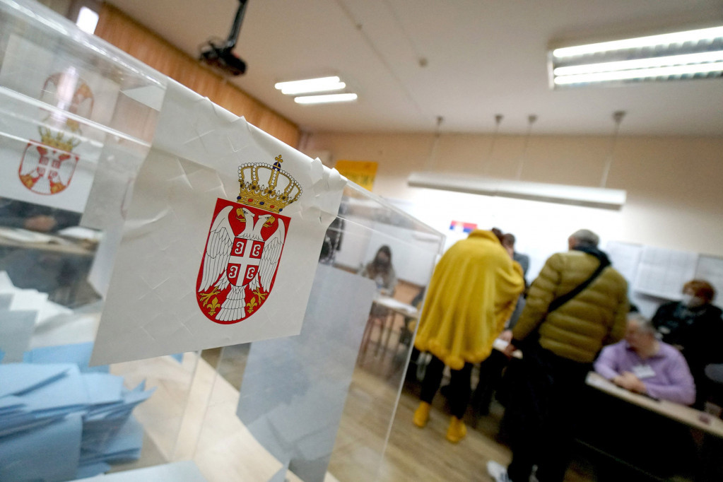 EU:  Srbima na KiM omogućiti da glasaju 17. decembra