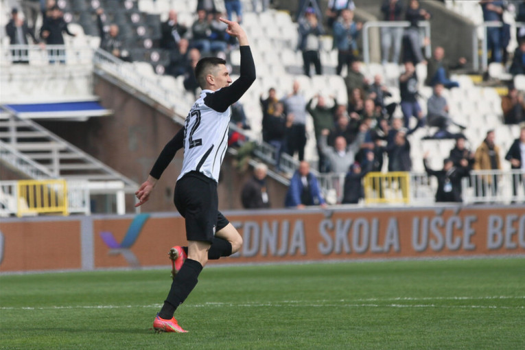 Urošević ne planira ništa da menja u debitantskom derbiju kao kapiten Partizana: Kako sam igrao do sada, tako ću i sutra!