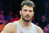 Nova medalja za Srbiju! Rvač Ali Arsalan bronzani na Svetskom prvenstvu!