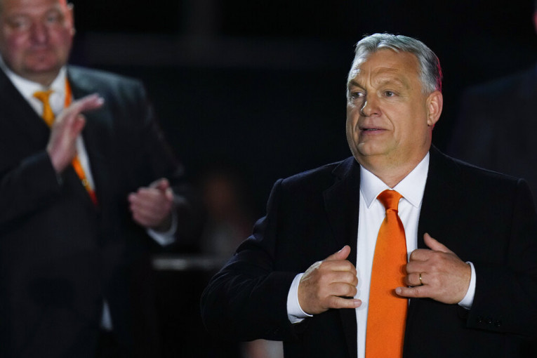 Orban u pobedničkom govoru pomenuo i Srbe (VIDEO)