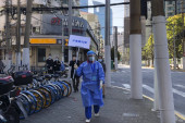 Šangaj kao grad duhova: Testira se svih 25 miliona građana, Kina šalje 10.000 zdravstvenih radnika (VIDEO)