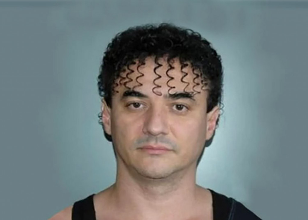 Imao tajni prolaz - iz kafane pravo do soba u kojima se orgijalo: Detalji hapšenja makroa iz Smedereva, poznatog kao "prva frizura Srbije"