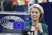 Dok Ursula priča i glumi da je lider, njeni saradnici pletu: Ko još shvata ozbiljno predsednicu Evropske komisije!? (VIDEO)