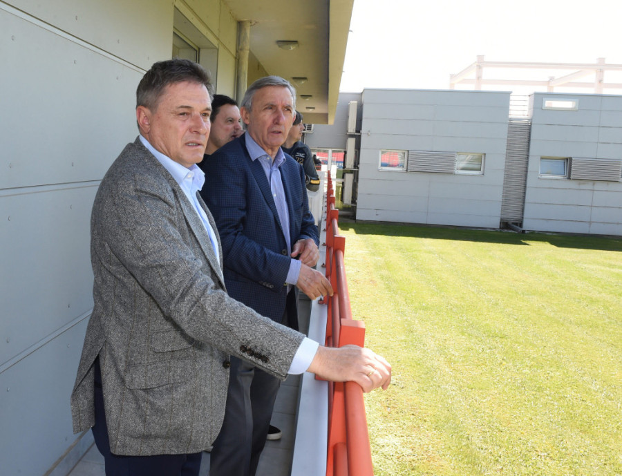 Ovo je kao u Realovom, Barsinom ili Bajernovom kampu! Pešić "zavidi" Piksiju i "orlovima" (FOTO)