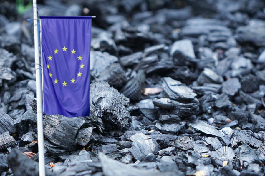 Evropska unija usvojila osmi paket sankcija protiv Rusije: Duga lista zabrana, na udaru ruska nafta i građani EU!