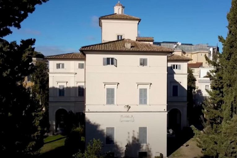 Najskuplji dom na svetu opet na aukciji: Niko neće poslednju Karavađovu fresku? (VIDEO)