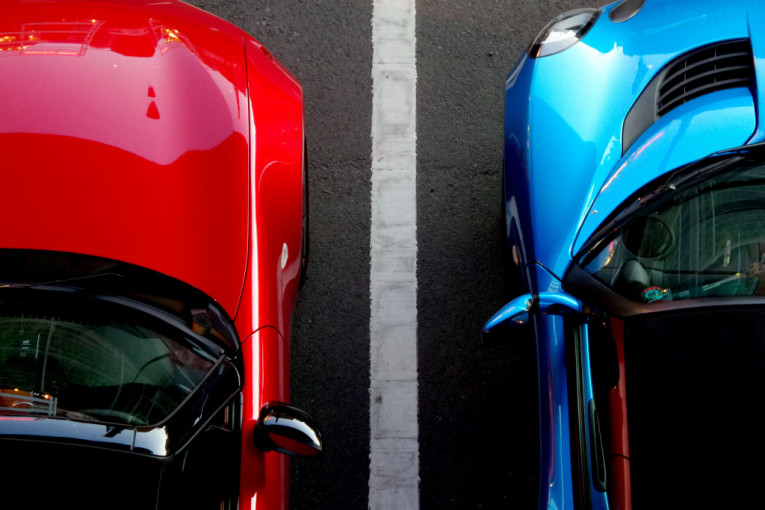 Scena sa parkinga razbesnela korisnike društvenih mreža: "Takvima treba oduzeti vozačku dozvolu" (FOTO)