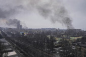 Snažne eksplozije u Kijevu - najjače otkad su se Rusi povukli: Širom Ukrajine sirene za vazdušnu opasnost!