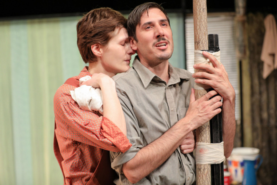 Nismo želeli da se bavimo "partizanima i četnicima“: Predstava „Kus petlić“ u Narodnom pozorštu (FOTO)