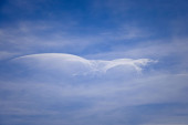 Pad aviona, NLO ili ruski projektil: Čudni tragovi na nebu iznad Aljaske pokrenuli brojne teorije (FOTO)