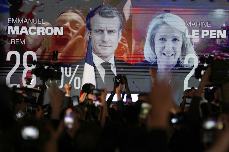 Makron: Izbori u Francuskoj kao kada su Amerikanci odabrali Trampa - "Narednog dana su se probudili sa mamurlukom" (FOTO)