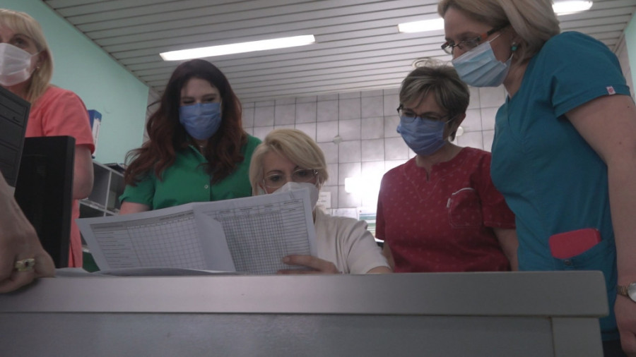 Užičanka Dragica najbolja je medicinska sestra u čitavoj državi: Pozitivno raspoloženje i osmeh njen su zaštitni znak (FOTO)