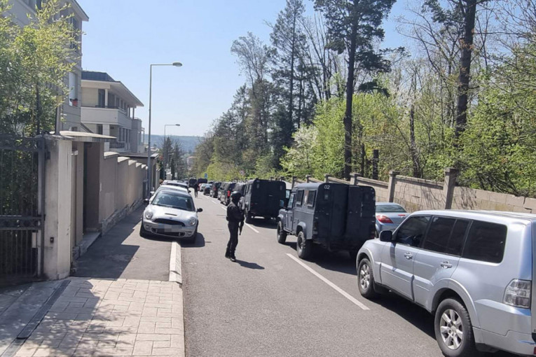 Ovo je razlog hapšenja Šarića?! Sumnja se da je organizovao ubistva u Srbiji i Crnoj Gori, dokazi sakriveni u skaj telefonu!