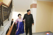 Kim omiljenoj voditeljki poklonio kuću! Ova dama je već decenijama "glas revolucije" (VIDEO)