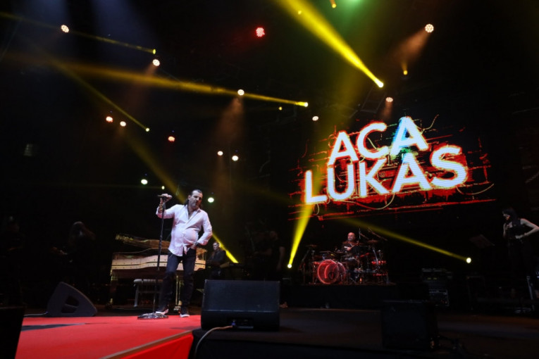 Lukas je jedan od retkih koji zarađuju od koncerata! Napraviće haos u Areni, 700 ljudi radi na predstojećem spektaklu