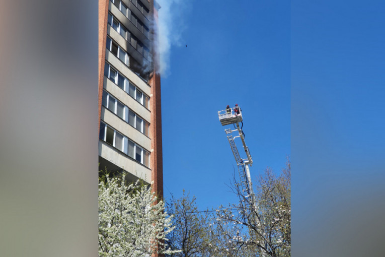 Detalji požara u studentskom domu: Izgoreo ceo stan, poznat uzrok?