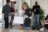 Ponavljaju se izbori na još dva biračka mesta u Beogradu: Birališta otvorena rano jutros