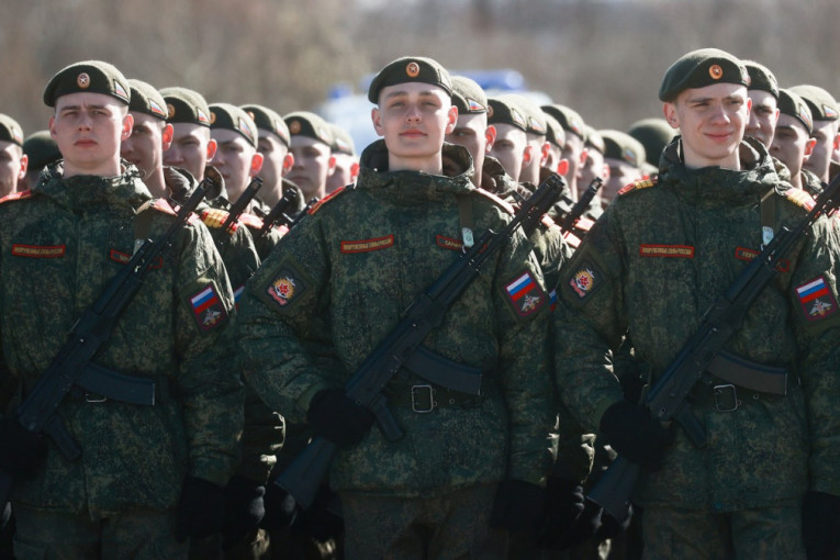 Putin odobrio starosnu granicu za prijavu u rusku vojsku