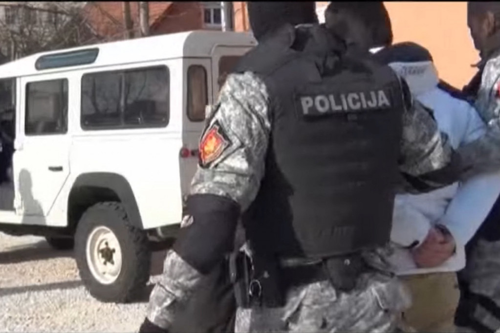 Crnogorska policija pretresa od jutros! U toku su hapšenja vezana za borbu protiv trgovine drogom i oružjem
