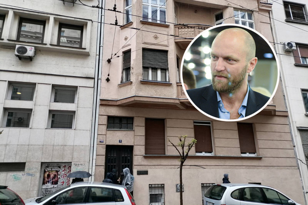 24sedam ispred zgrade Darka Kostića: Stanodavac ga izbacuje, majka odnosi njegove stvari?! (FOTO)
