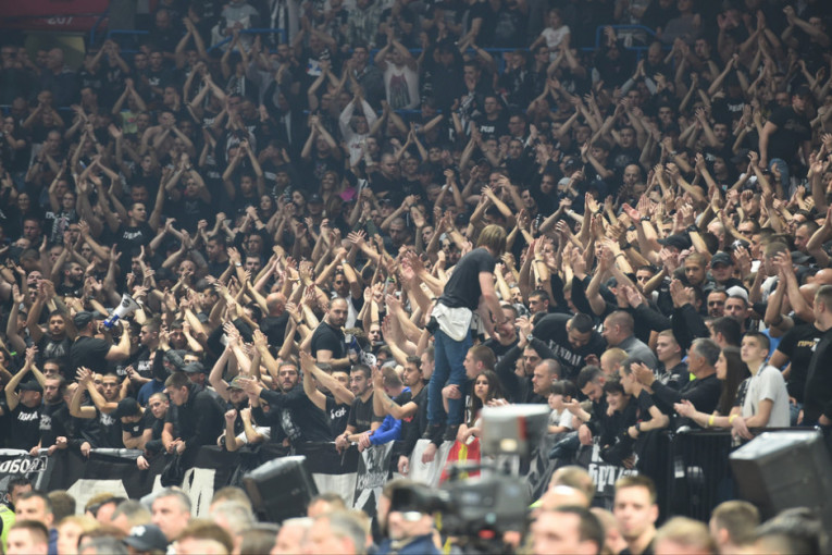 Partizan se pohvalio odličnom saradnjom sa navijačima: Tokeni se već sjajno prodaju (VIDEO)