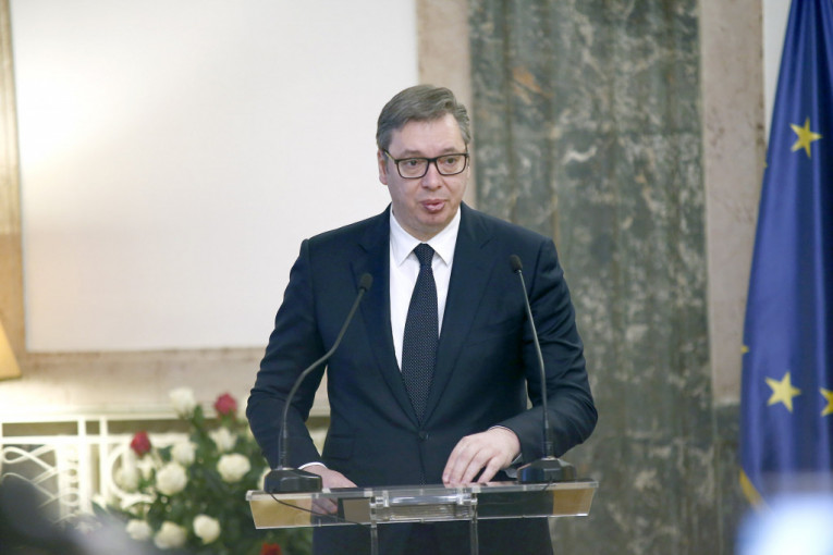 Vučić razgovarao s predsednikom Egipta: Jačanje saradnje u oblastima od zajedničkog interesa