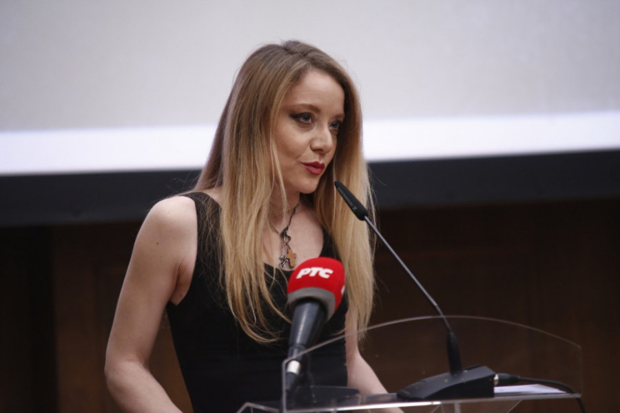 Oproštaj od glumice Snežane Nikšić: Prelepa i misteriozna „filmska gospođica“ (FOTO)