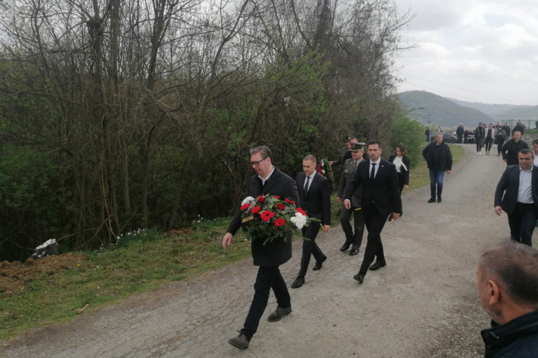 Poslednji pozdrav: Vučić uputio saučešće porodici Milovanovića